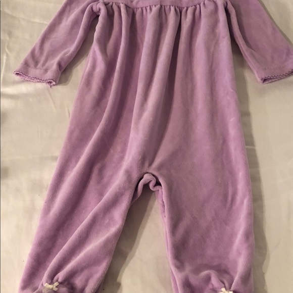 Ralph Lauren Soft Velvet Baby Girl Onesie - Picture 3 of 4